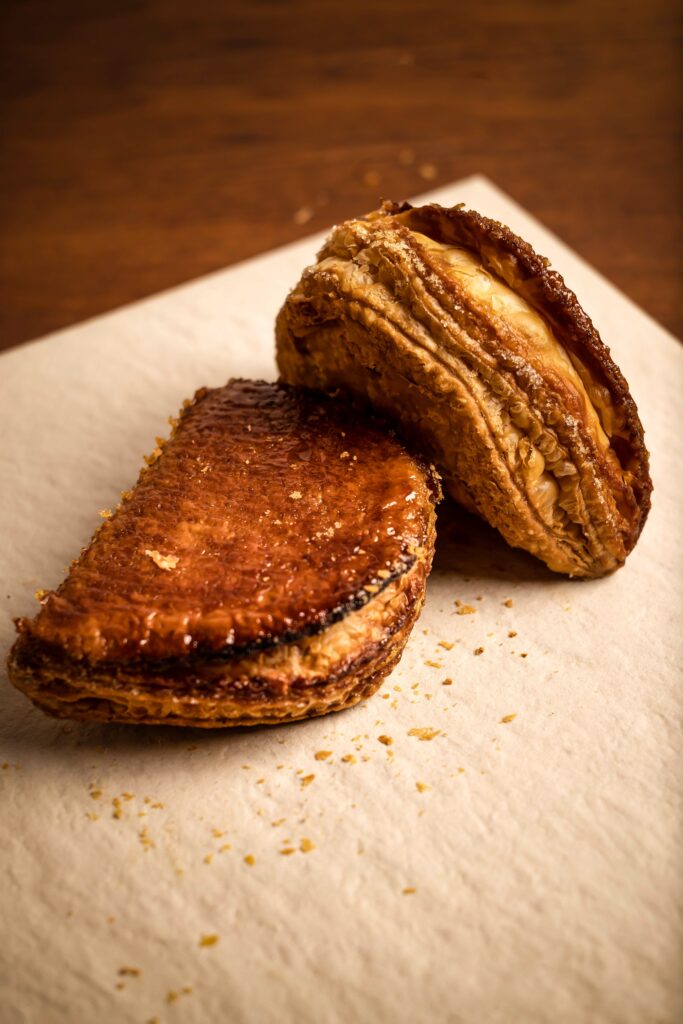 Chausson aux pommes – Brigat.Paris Chausson aux pommes – Brigat.Paris